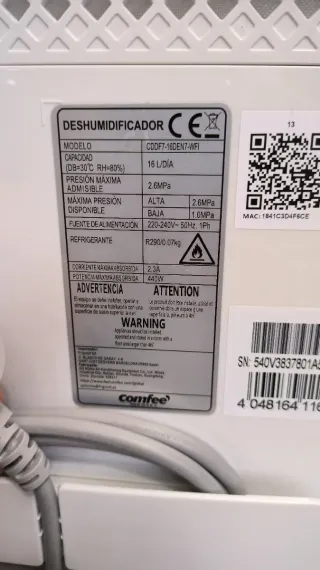 //Deshumidificador Comfee 16L w32y6286