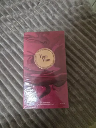 Armaf Yum Yum Eau de Parfum de 100ml.