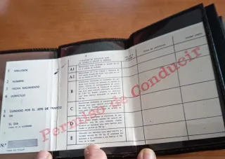 Billetera  hombre vintage marron