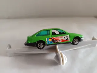Guiloy 1/64 Ford Sierra