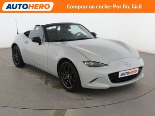 Mazda MX-5 1.5 Skyactiv G Luxury