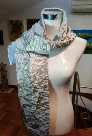 Sciarpa donna effetto stropicciato