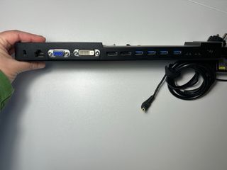 Fujitsu Docking Station y adaptador de corriente