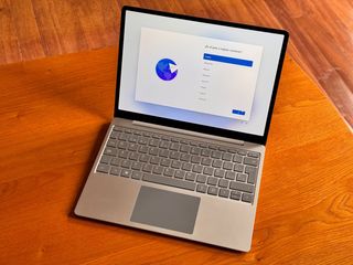 Microsoft Surface Laptop Go 12.4
