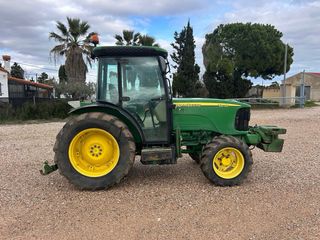 Tractor John Deere 5015F