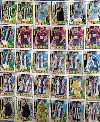 Lote de 128 cromos de fútbol ADRENALYN XL 2016,17