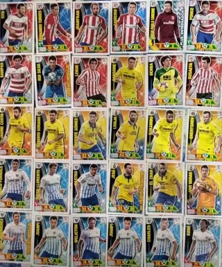 Lote de 128 cromos de fútbol ADRENALYN XL 2016,17