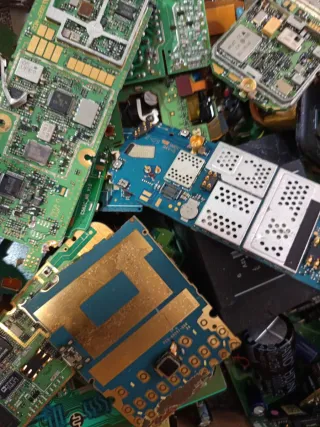 Componentes Electrónicos de Móviles.para recuperar