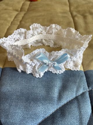 Conjunto novias: camisón , tanga, liguero y liga