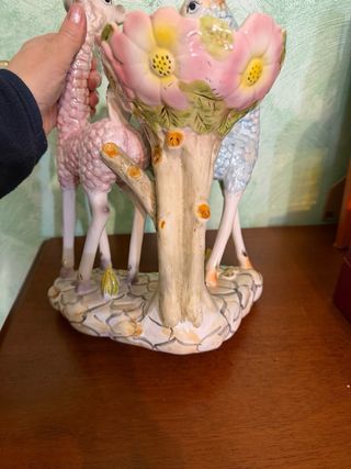 Statua cerbiatti in ceramica con vaso