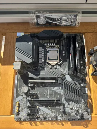 Placa Base MSI Z490-A PRO