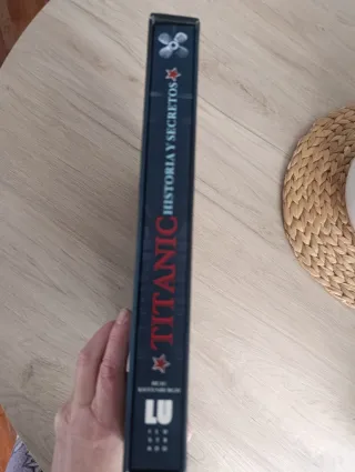 Titanic, Historia y secretos (TESOROS DE LA HIS...
