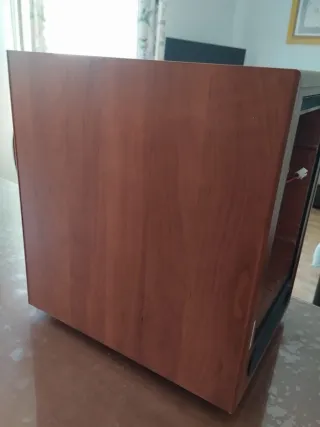 Subwoofer Infinity HCS Sub/230  Marrón/Plata