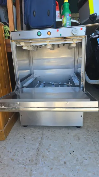 Lavavajillas profesional con cesta 50cm