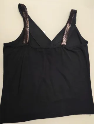 Top negro lentejuelas tirantes