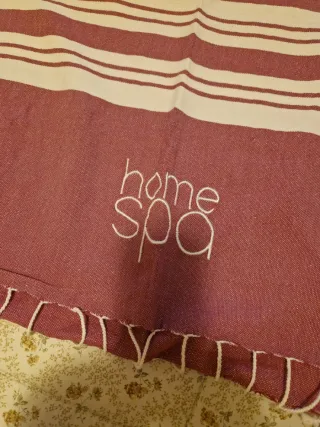 Cappello di paglia con foulard/telo