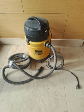 Aspirador Taller Wap 700 A