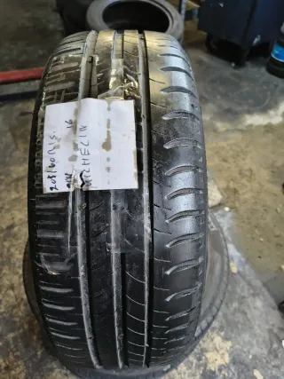 Neumático Michelin 205/60 R15