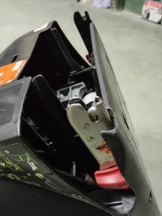 Silla de coche Britax Römer roja