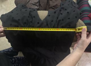 Traje de flamenca negro con lunares