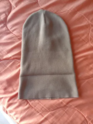 Gorro de lana caqui