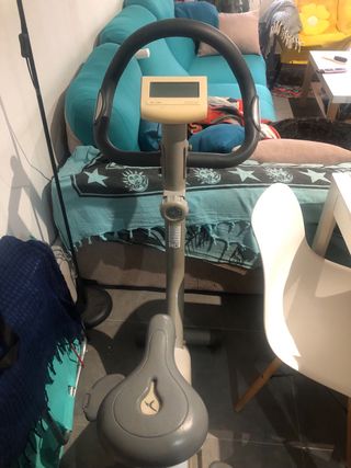 Bicicleta Estática Decathlón. Funciona perfecto.