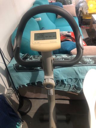Bicicleta Estática Decathlón. Funciona perfecto.