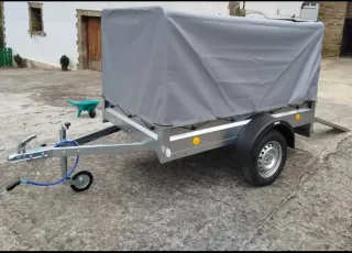 Remolque 750kg con lona