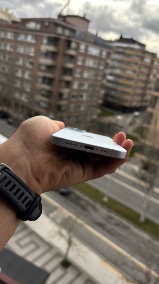 iPhone 15 Gris/Plata