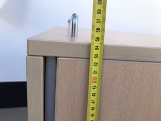 Mueble de oficina con cajones