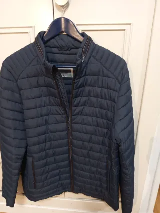 Lote 4 Chaquetones Talla M/L Varias Marcas