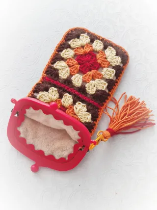 Funda gafas crochet marrón y naranja