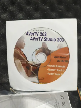 AVerMedia AVerTV 203 Tarjeta Sintonizadora PCI