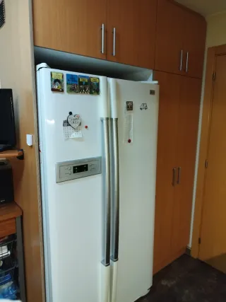 Cocina completa:campana, fregadero, horno, fogones