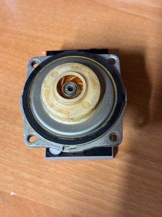 Bomba agua Wilo Yonos PARA themafast condens 25/30