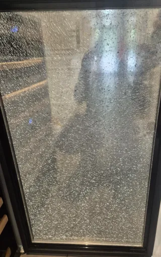 Vinoteca doble zona La sommerlier con cristal exte