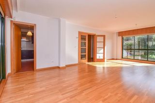 Casa adosada en alquiler en Cambre