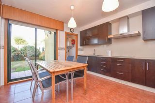 Casa adosada en alquiler en Cambre