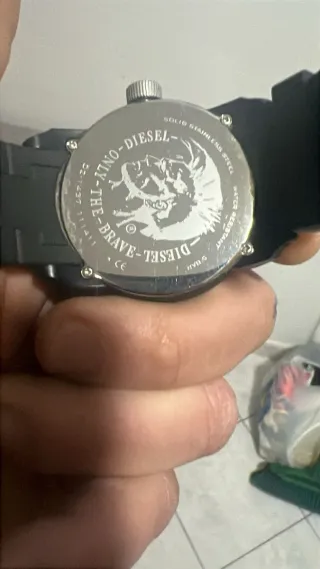 Orologio da uomo nero