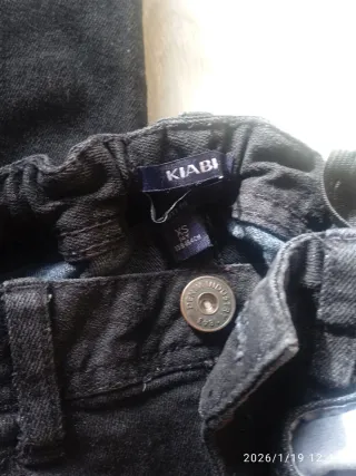 Pantalón vaquero negro