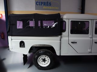 Land-Rover Defender 130 2.5 TD5 122cv