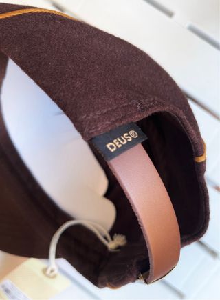 Gorra lana Deus Ex Machina