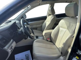 Subaru Legacy 2.0R PREMIUM SDN