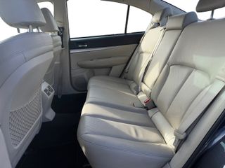 Subaru Legacy 2.0R PREMIUM SDN