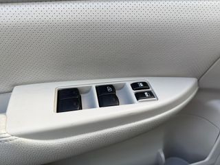 Subaru Legacy 2.0R PREMIUM SDN