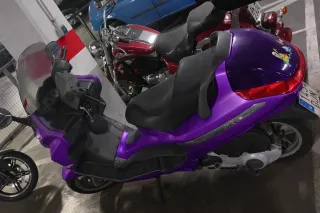 Piaggio X8 125cc Maxiscooter