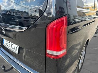 MERCEDES-BENZ Clase V 220 CDI Avantgarde Extralargo