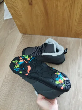 Botas de nieve barefoot grises, minimalistas