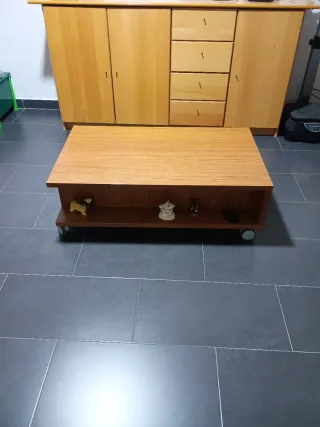 Mesa de centro de salón madera