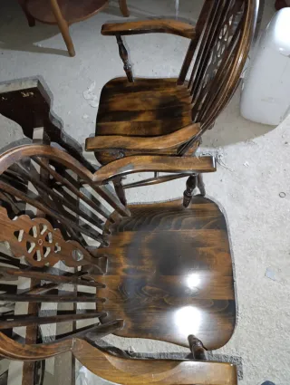 2 Poltrone Windsor in legno inglese